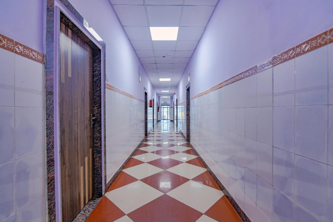 Fabhotel New Central Μπουμπάνεσβαρ Εξωτερικό φωτογραφία